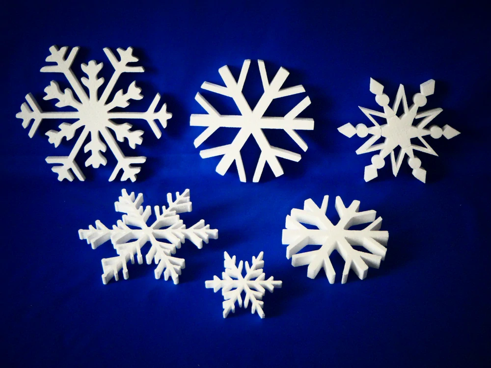 Polystyrenová vločka V 24,5cm